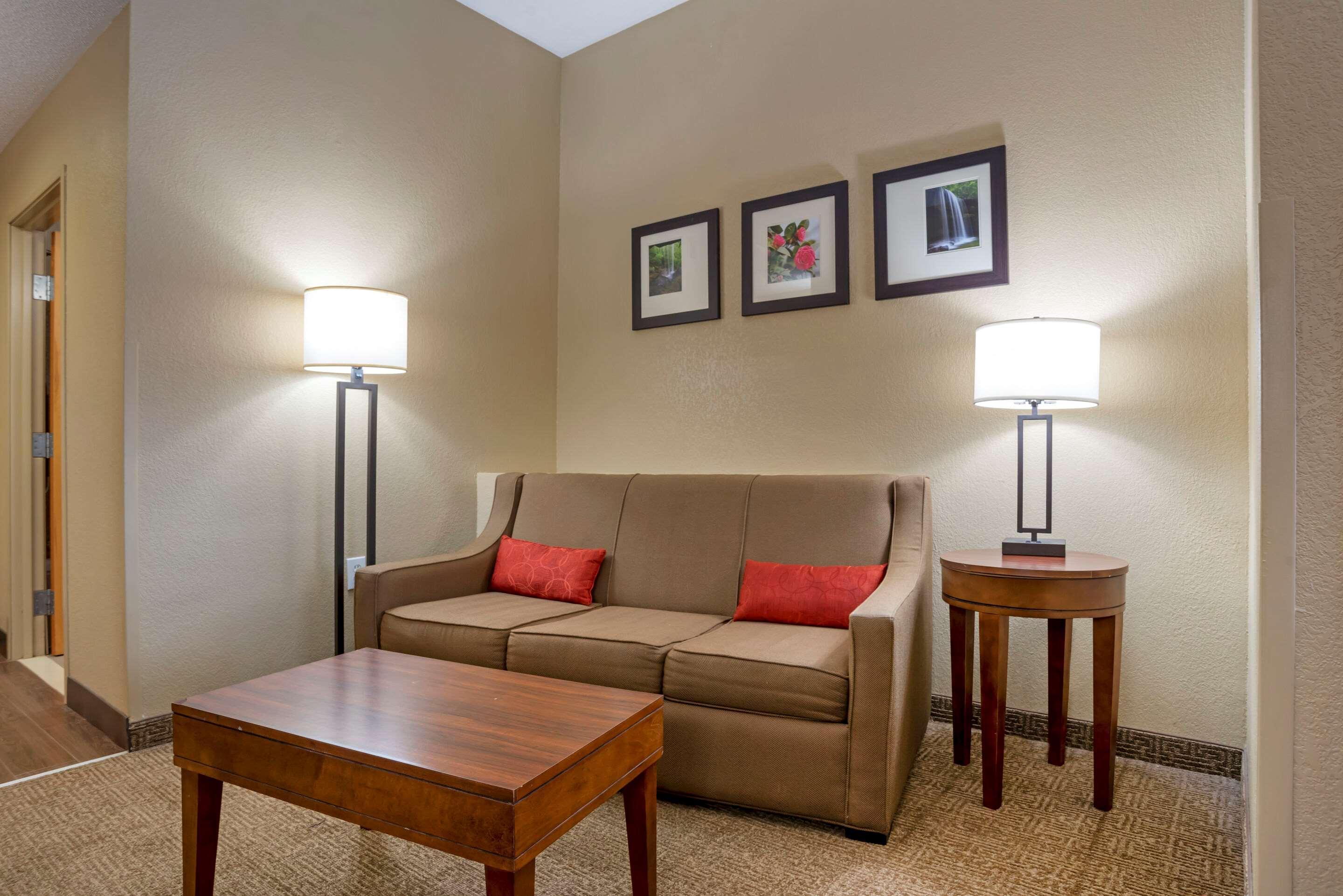 Comfort Suites Oxford I-20 Exit 188 Kültér fotó