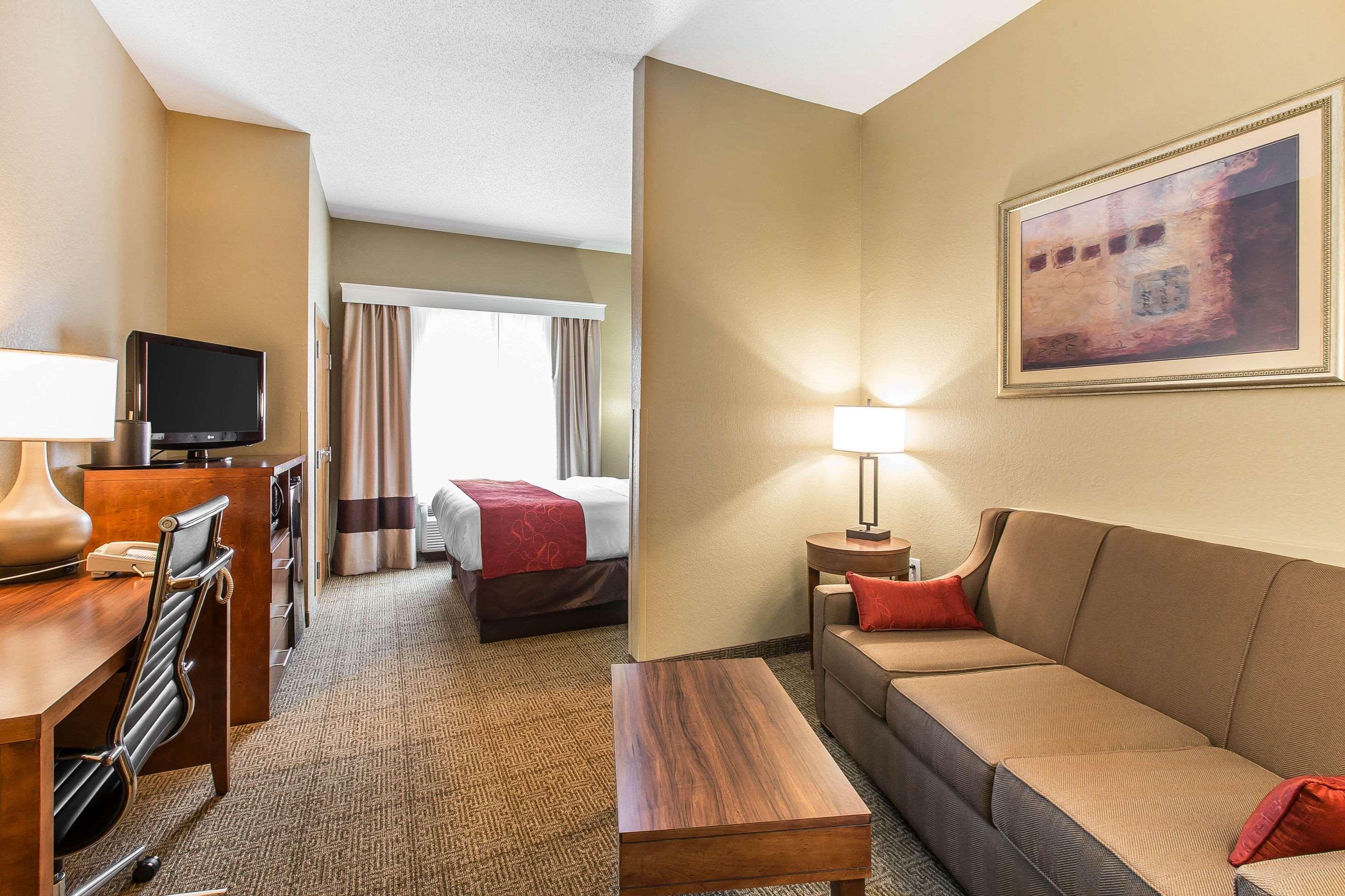 Comfort Suites Oxford I-20 Exit 188 Kültér fotó